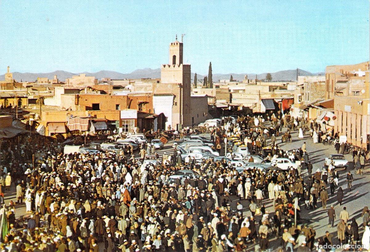 Postales: Postal de la Plaza Djemaa el-Fna en Marrakech, Marruecos