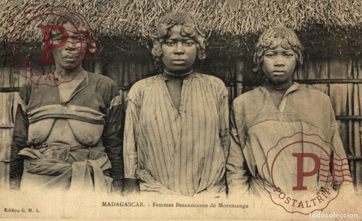Postales: MADAGASCAR. Femmes Bezanozanos de Moramanga