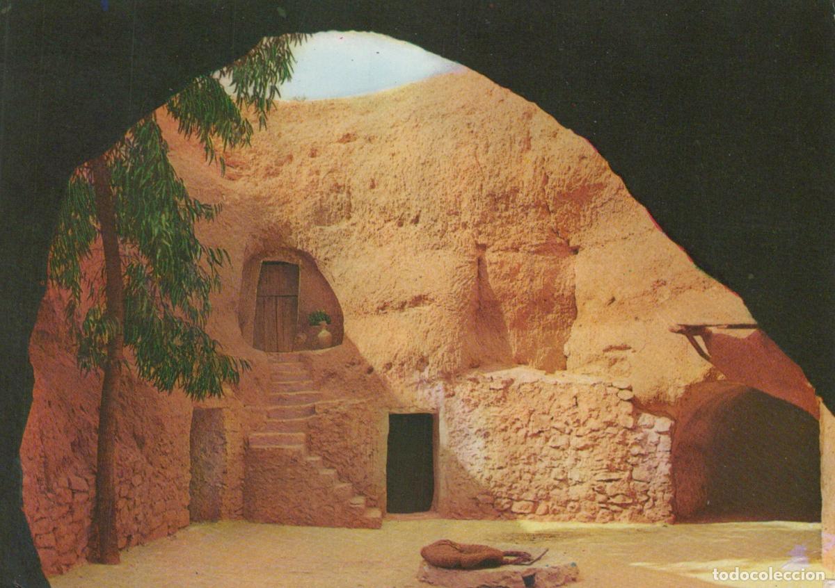 Postais: Tunisia Matmata Les Ghorfas Cave Dwellings Architecture *YAP301
