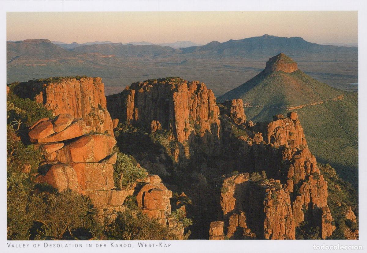 Postcards: South Africa Karoo Valley of Desolation in the Landscape Unposted *YAY675
