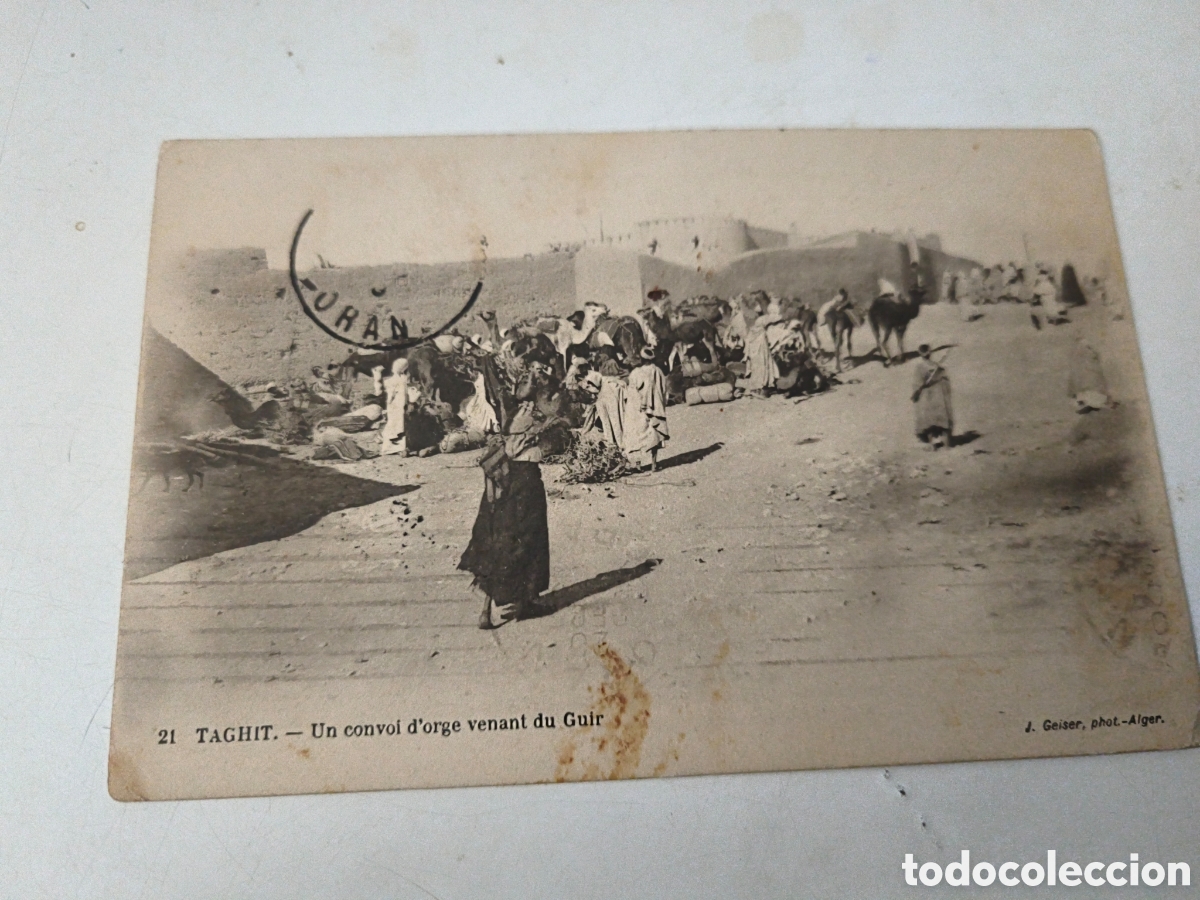 Postcards: Postal Taghit un convoi d'orge venant du Guir