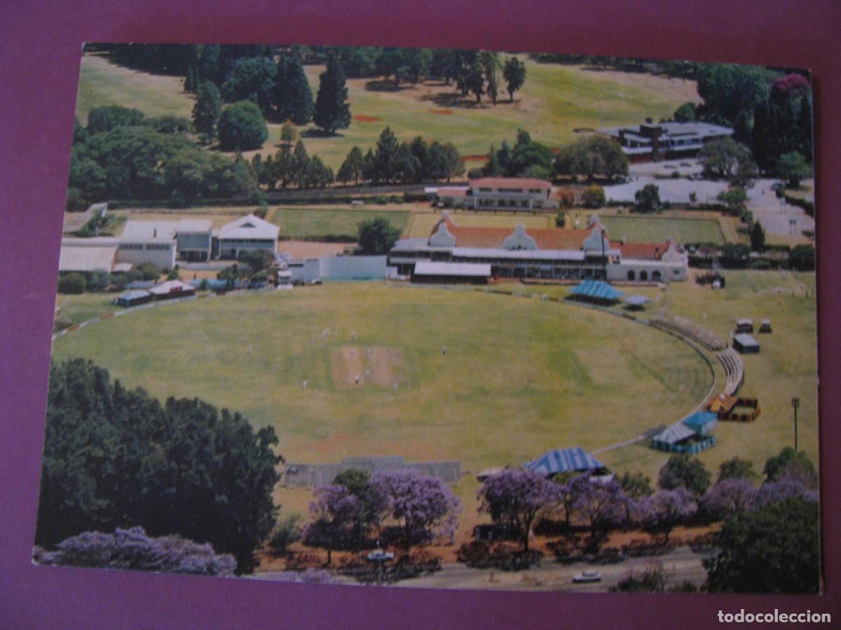 Cartoline: POSTAL DE ZIMBABWE. HARARE SPORTS CLUB Y ROYAL HARARE GOLF CLUB.