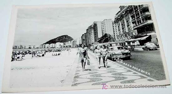 Postais: ANTIGUA FOTO POSTAL DE RIO DE JANEIRO - BRASIL - PLAYA DE COPACABANA - NO CIRCULADA.