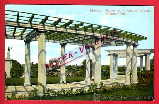 Cartoline: POSTAL, HABANA, CUBA, PARQUE EN EL REPARTO MIRAMAR,   P71177