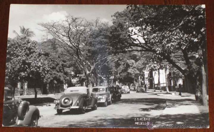 Cartes Postales: ANTIGUA FOTO POSTAL DE MEDELLIN (COLOMBIA) LA PLAYA - SIN CIRCULAR