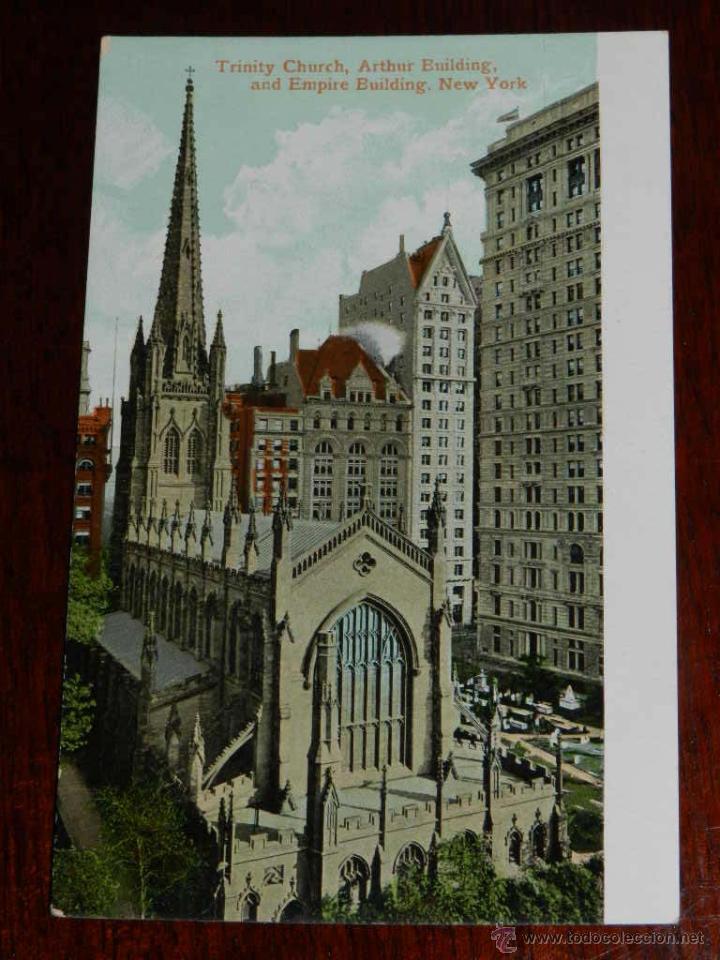 Cartes Postales: antigua foto postal, Nueva York, Iglesia de la Trinidad, edificio Arthur y el Empire State Building,