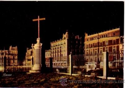 Postcards: N&ordm; 4288 POSTAL MEXICO D F  HOTEL MAJESTIC EN EL ZOCALO CON LA CATEDRAL Y PALACIO NACIONAL