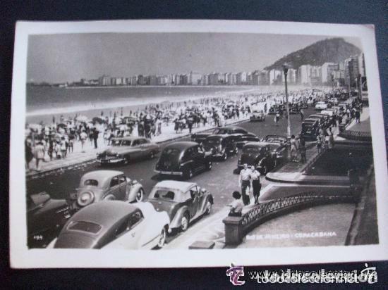 Cartoline: POSTAL DE RIO DE JANEIRO ( BRASIL) ; COPACABANA . A&Ntilde;OS 50. COCHES DE EPOCA.