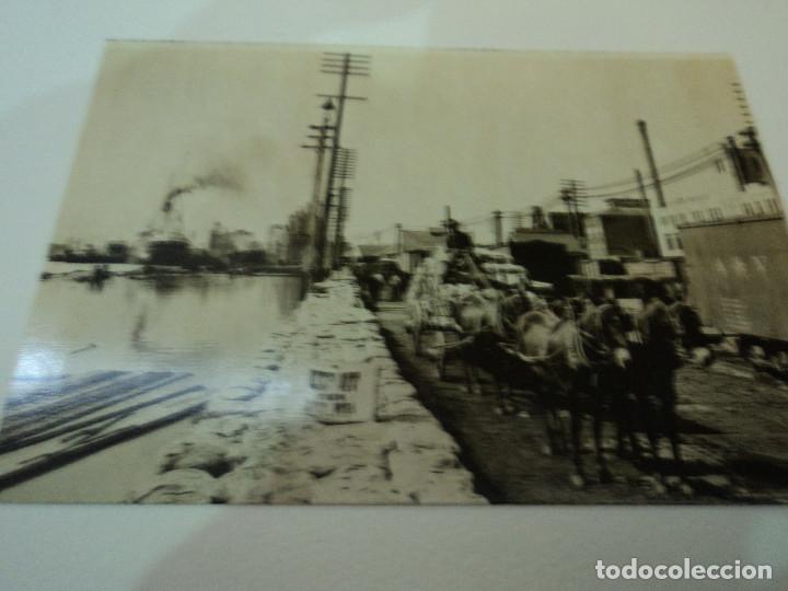 Postales: sacos de arena apilados en el dique del mississippi, 1900 courtesy the library of congress