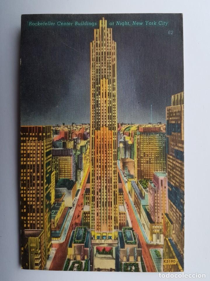 Postales: ROCKEFELLER CENTER BUILDINGS AT NIGHT