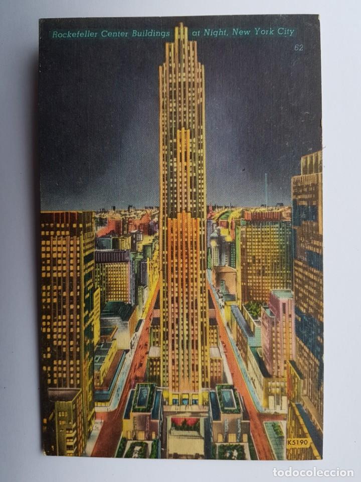 Postales: ROCKEFELLER CENTER BUILDINGS AT NIGHT