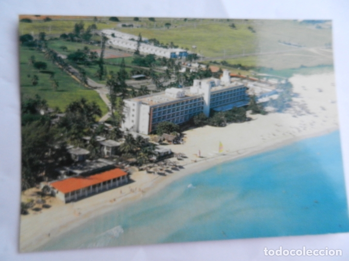 Postales: POSTAL CUBA - VARADERO - HOTEL Y PLAYA INTERNACIONAL - SIN CIRCULAR.
