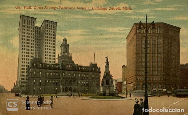 Postcards: TARJETA POSTAL. EEUU. CITY HALL. SAVINGS BANK AND MAJESTIC BUILDING.
