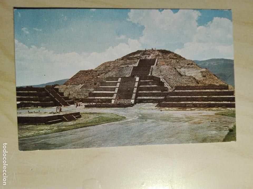 Postcards: POSTAL1926 ESCRITA - FOTO MEXICANA 137 - PIRAMIDE LUNA SAN JUAN TEOTIHUACAN MEXICO