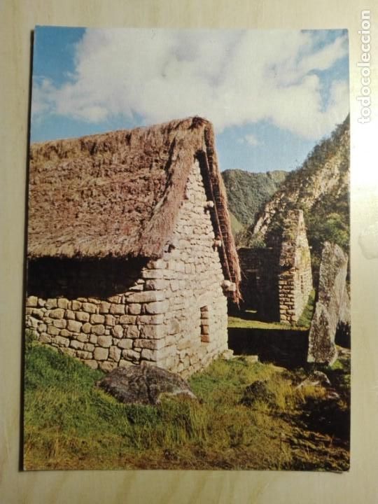 Postkarten: POSTAL2093 ESCRITA 1980 - FOTO CORBACHO A 0031 - CASA TIPICA ROCA SAGRADA - PERU