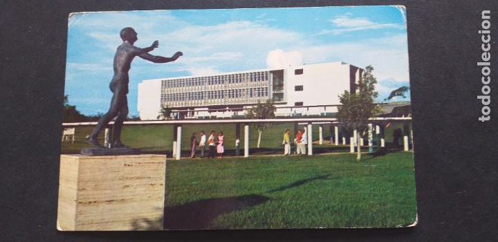 Cartoline: PANAMA-V51-SXXII-140X85mm.-LA ESTATUA HACIA LA LUZ,CAMPO DE LA UNIVERSIDAD CIUDAD DE PANAMA