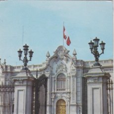 Postales: PERU, LIMA, PALACIO DEL GOBIERNO – TRIUNFO Nº119 – CIRCULADA. Lote 366617026