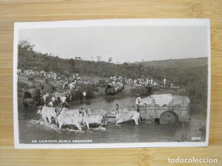 Cartes Postales: BRASIL ?-NO CAMINHO PARA A KERMESSE-FOTOGRAFICA-POSTAL ANTIGUA-(98.232)