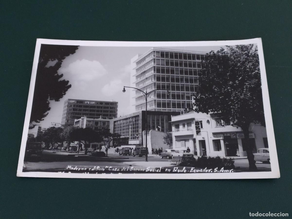 Postales: ECUADOR - EL MODERNO EDIFICIO CASA DEL SEGURO SOCIAL - QUITO - CIRCULADA EN 1964 - Foto 1