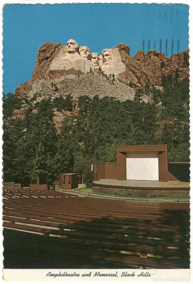 Postais: BLACK HILLS (South Dakota)_Amphitheatre_Curtiechcolor & Rushmore News