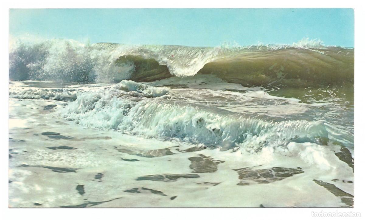 Postales: ARGENTINA&bull; VILLA GESELL &bull; OLAS - Foto 1