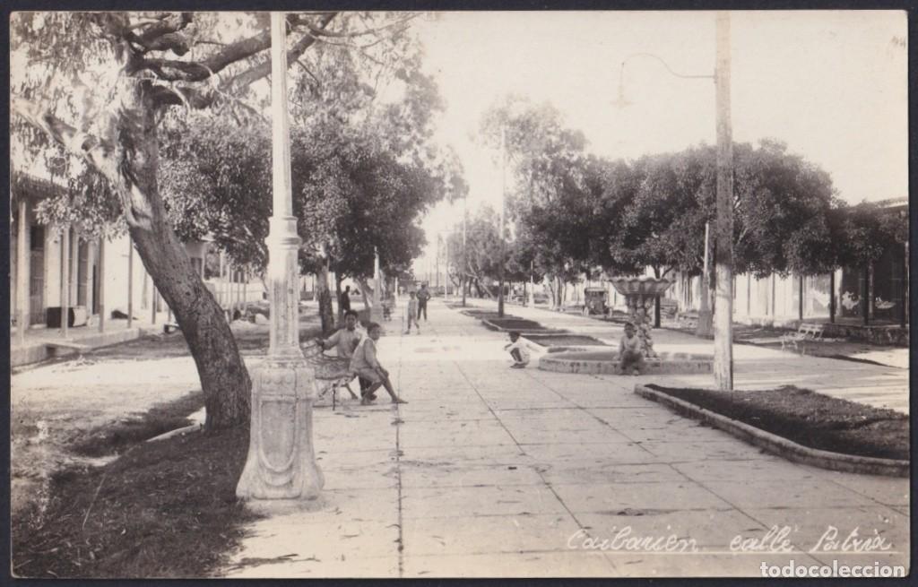 Postkarten: POS-1629 CUBA POSTCARD CIRCA 1940 CAIBARIEN ORIGINAL PHOTO POSTCARD PATRIA STREET.