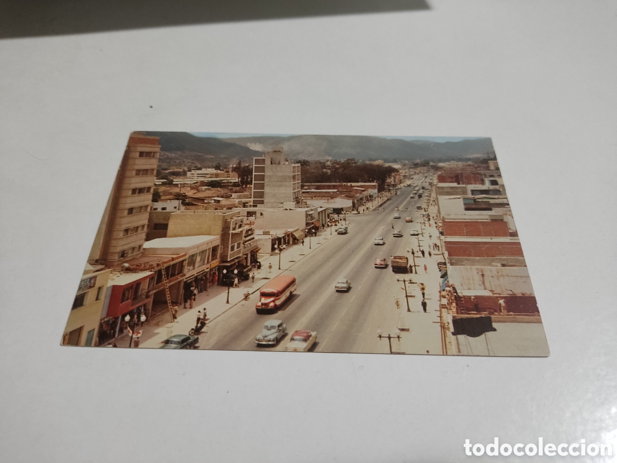 Postales: Postal antigua avenida San Mart&iacute;n, Caracas