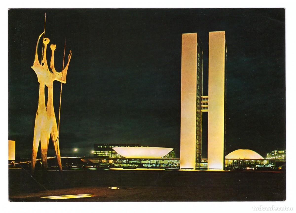 Postales: BRASIL &bull; BRASILIA - DF &bull; MONUMENTO AO CANDANGO - EDIF&Iacute;CIO DO CONGRESSO - Foto 1