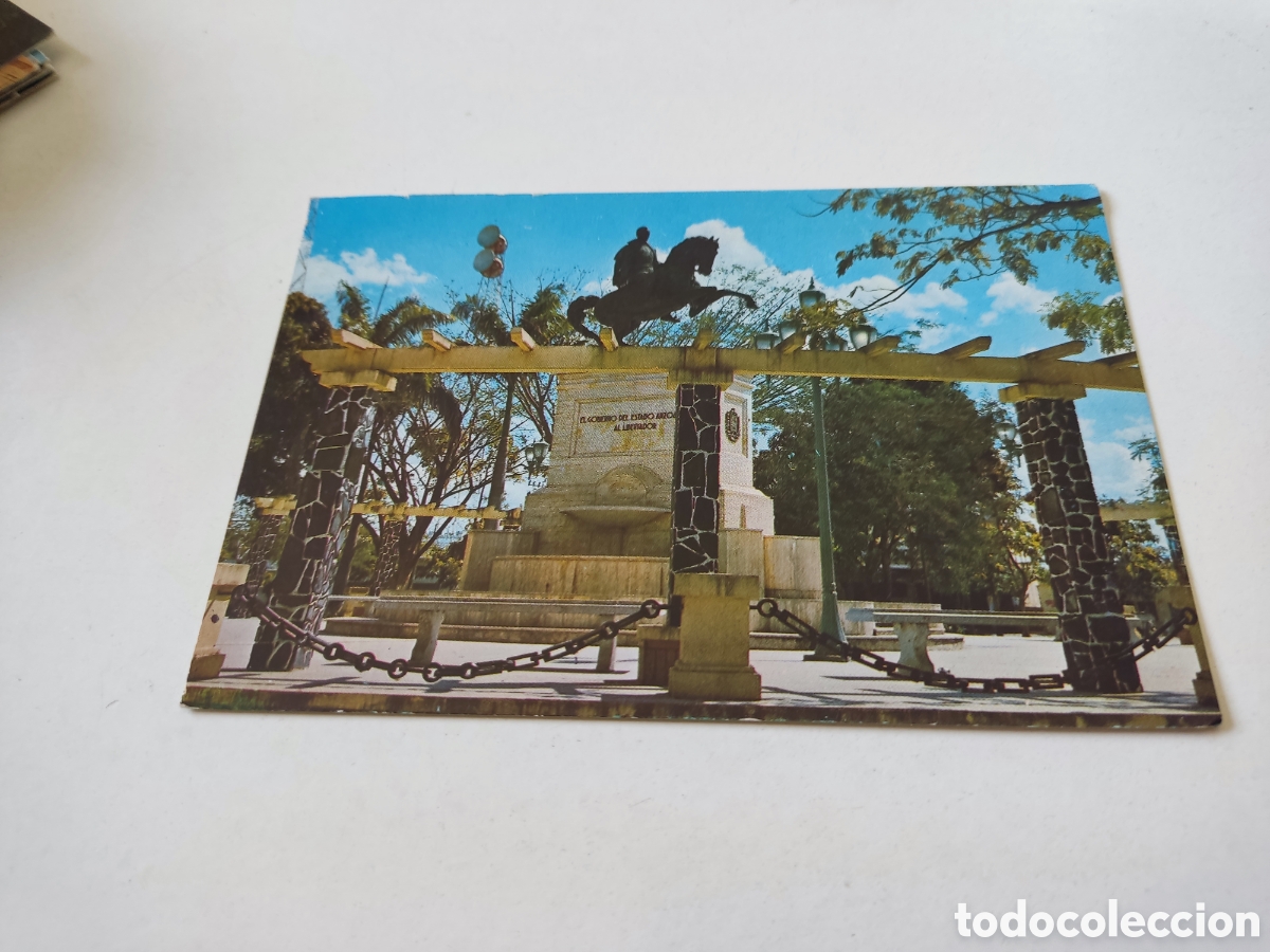 Postcards: Postal plaza Bol&iacute;var, Venezuela