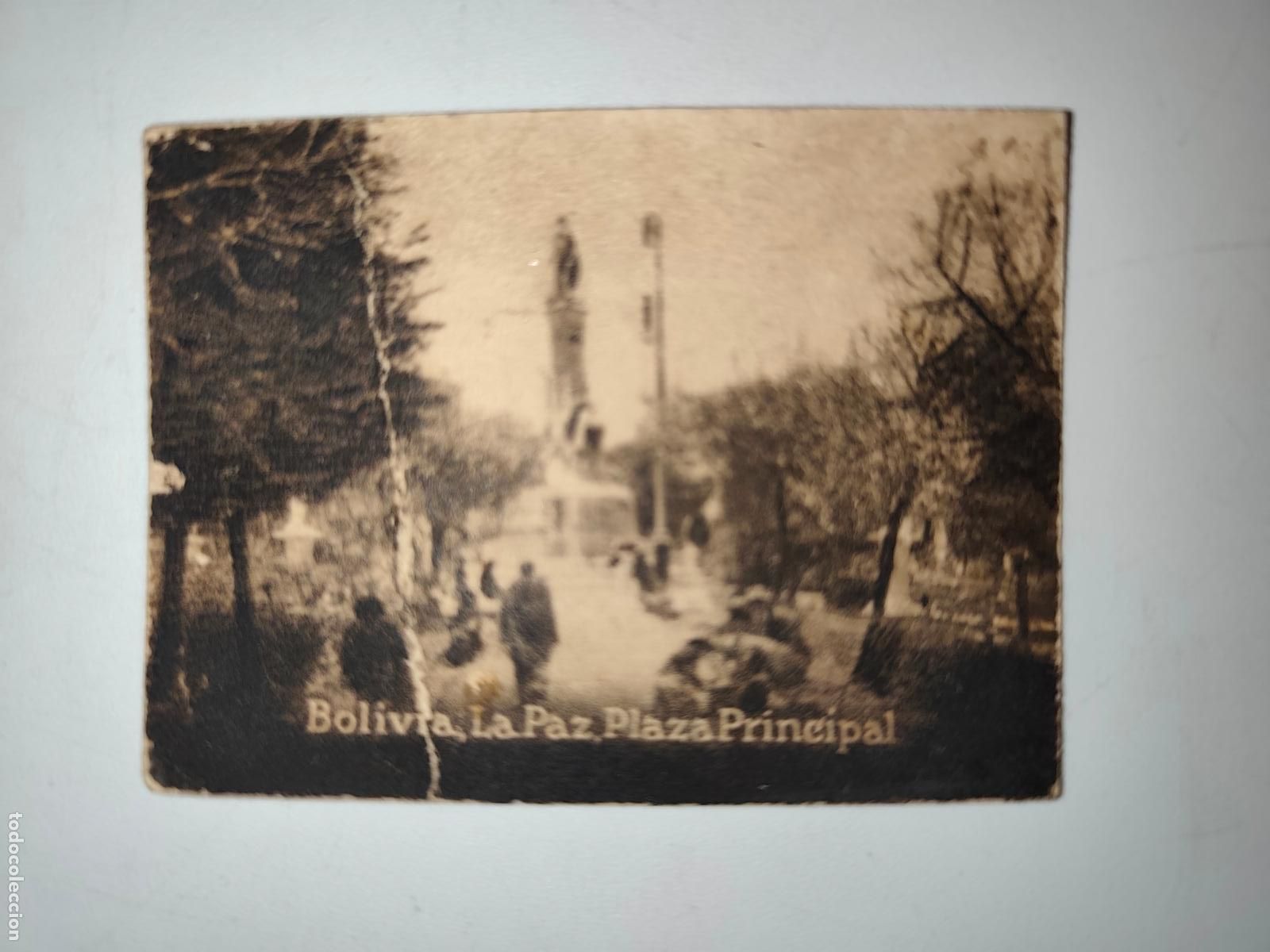 Cartoline: POSTAL ORIGINAL DECADA DE LOS A&Ntilde;OS 30. BOLIVIA, LA PAZ, PLAZA PRINCIPAL. LEER