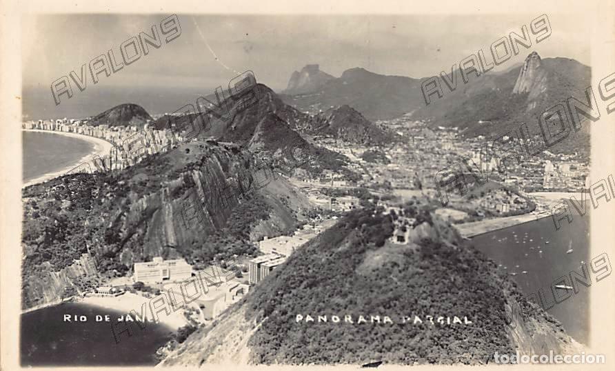 Postales: Postal de una vista a&eacute;rea de R&iacute;o de Janeiro, a&ntilde;os 50 - Sin Circular - Cartulina muy fina