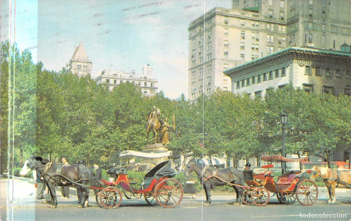 Postales: Postal de Carruajes de Caballos en la Calle 59, Nueva York