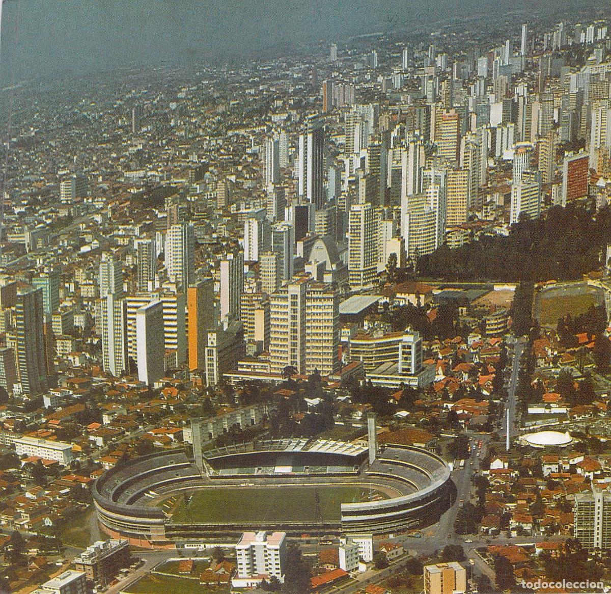 Postales: Postal de Curitiba Brasil con Vista A&eacute;rea del Estadio Couto Pereira