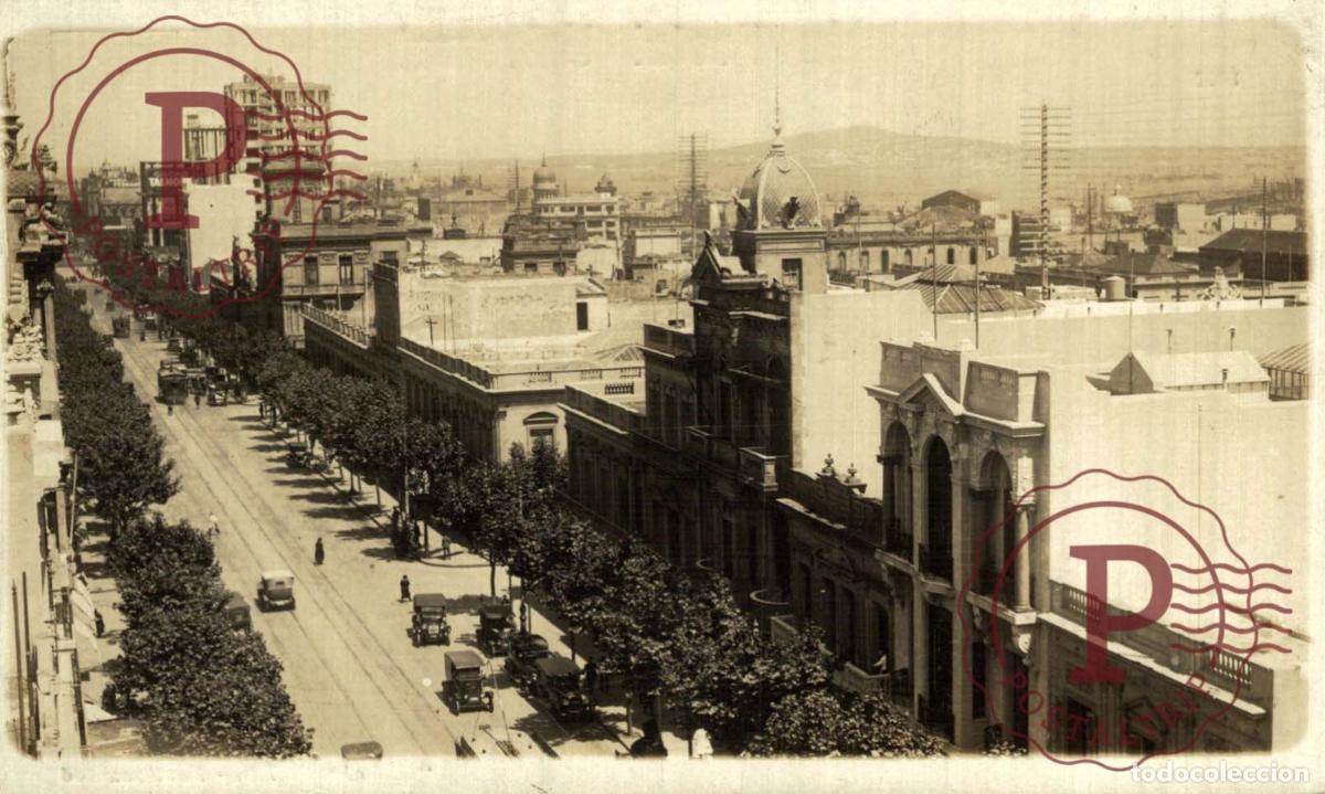 Postales: URUGUAY. MONTEVIDEO. AVENIDA 18 DE JULIO. RPPC. FOTOGRAFICA. OFICINA MUNICIPAL DE PROPAGANDA E INFOR