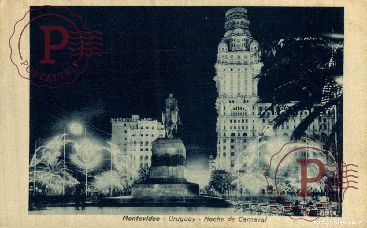 Postales: URUGUAY. MONTEVIDEO. NOCHE DE CARNAVAL.