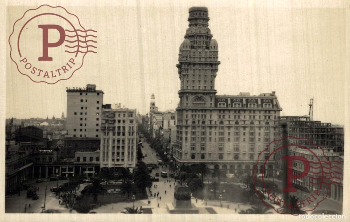 Postales: URUGUAY. MONTEVIDEO. PLAZA INDEPENDENCIA. RPPC. FOTOGRAFICA. REAL PHOTO.