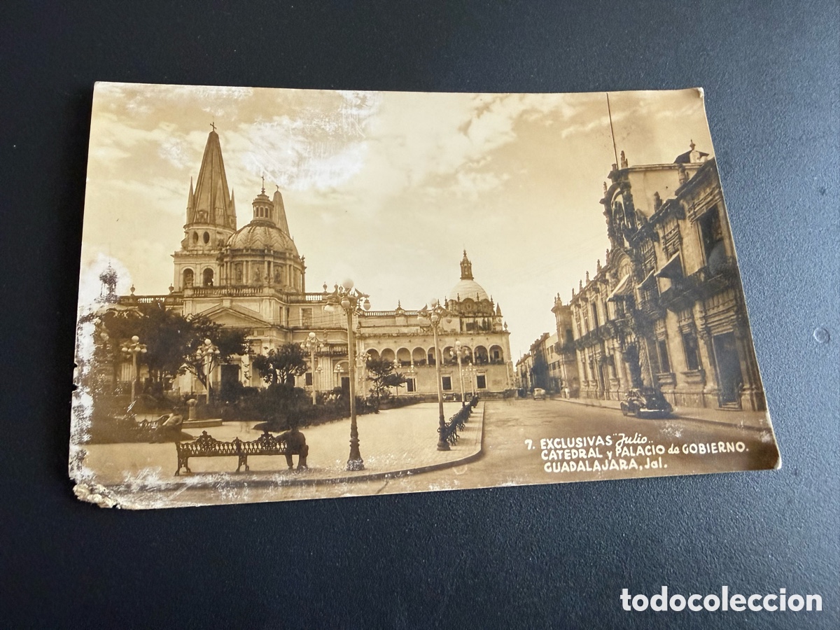 Postales: Postal. GUADALAJARA ( M&eacute;xico) Catedral y palacio de gobierno. A&ntilde;os 40. Estropeada