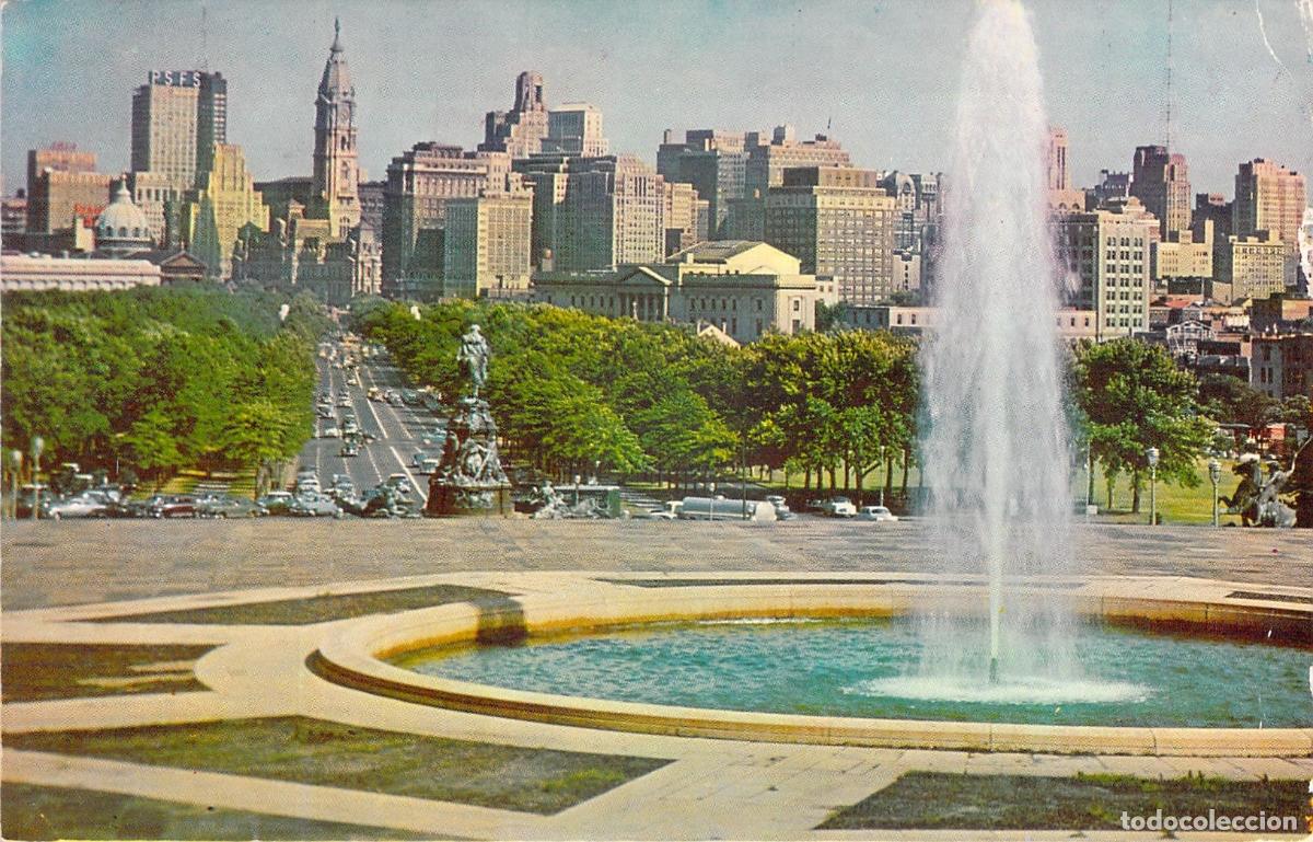 Postales: Postal de la Avenida Benjamin Franklin Parkway en Filadelfia