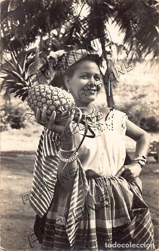 Postkarten: Martinica - Joven de la isla - Sin circular - A&ntilde;os 50 - Bordes dentados