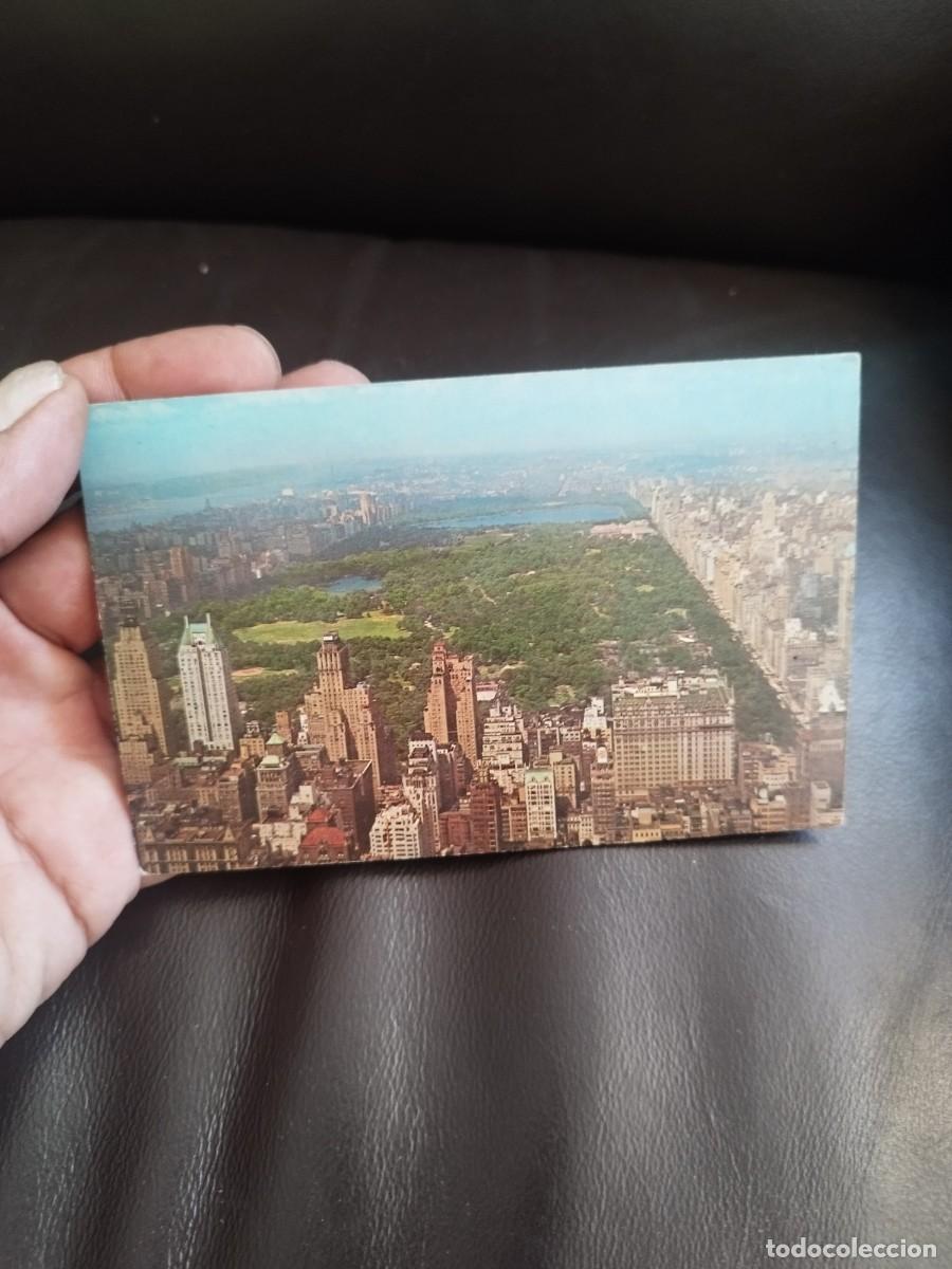Postales: Tarjeta postal, vista panor&aacute;mica de Central Park en la ciudad de Nueva York.
