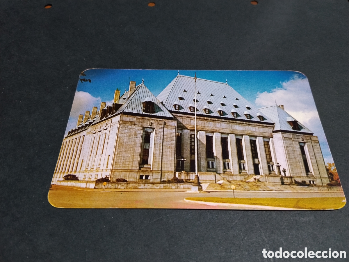Postales: Postal tribunal supremo Ottawa Ontario Canada