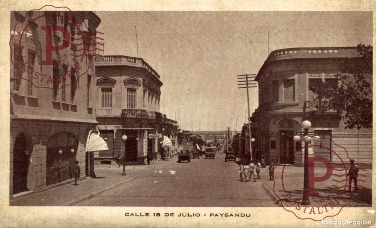 Cartes Postales: URUGUAY. PAYSANDU. CALLE 18 DE JULIO.