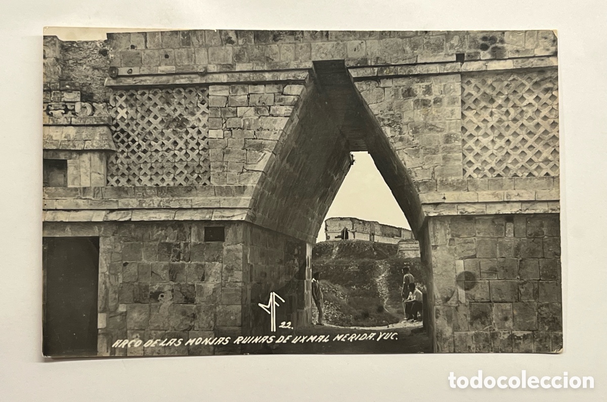 Postales: MEXICO. Postal Arco de las Monjas en la zona arqueol&oacute;gica de Uxmal, ubicada cerca de M&eacute;rida