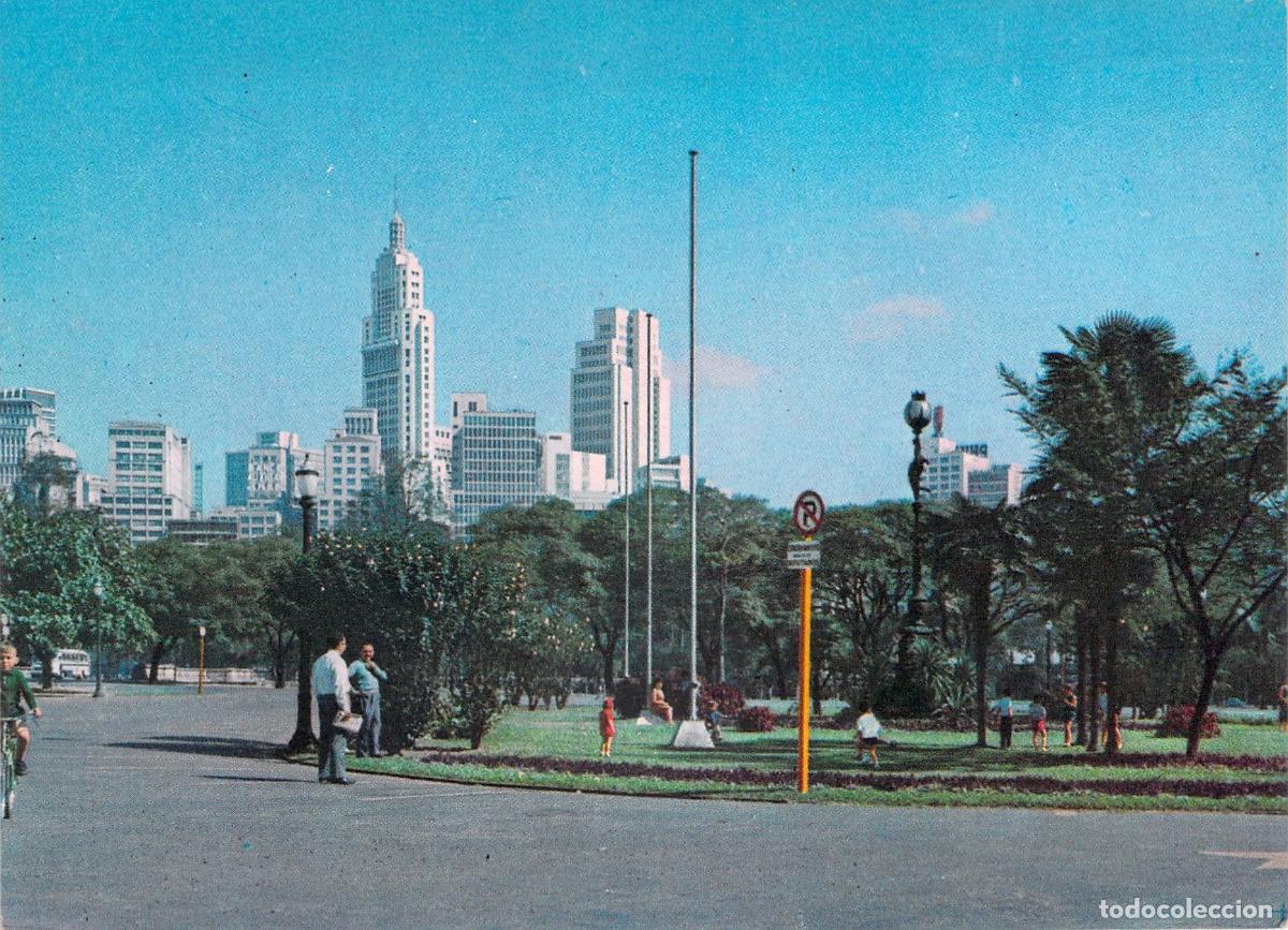 Postales: Postal de Sao Paulo con el Parque Dom Pedro II y Edificios