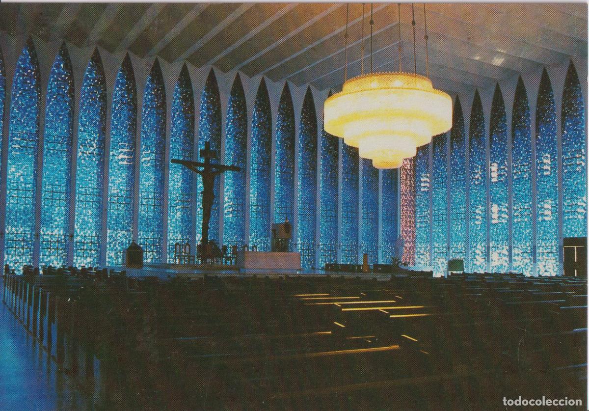 Postales: BRASIL, BRASILIA, INTERIOR DEL SANTUARIO DOM BOSCO - BRASILIA LTDA. - S/C