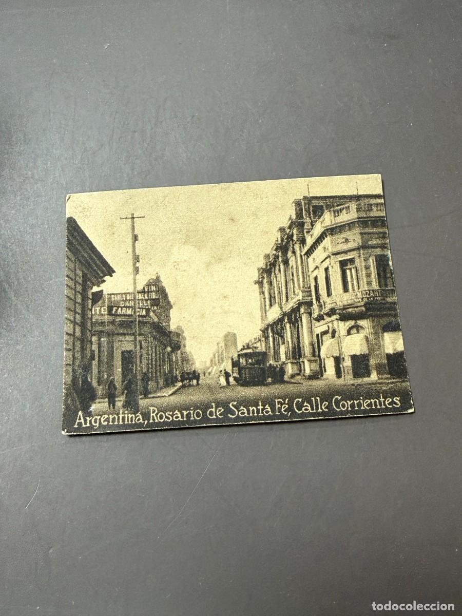 Cartes Postales: POSTAL ORIGINAL. D&Eacute;CADA A&Ntilde;OS 30. ARGENTINA. ROSARIO DE SANTA F&Eacute;. CALLE CORRIENTES. N&ordm; 2021