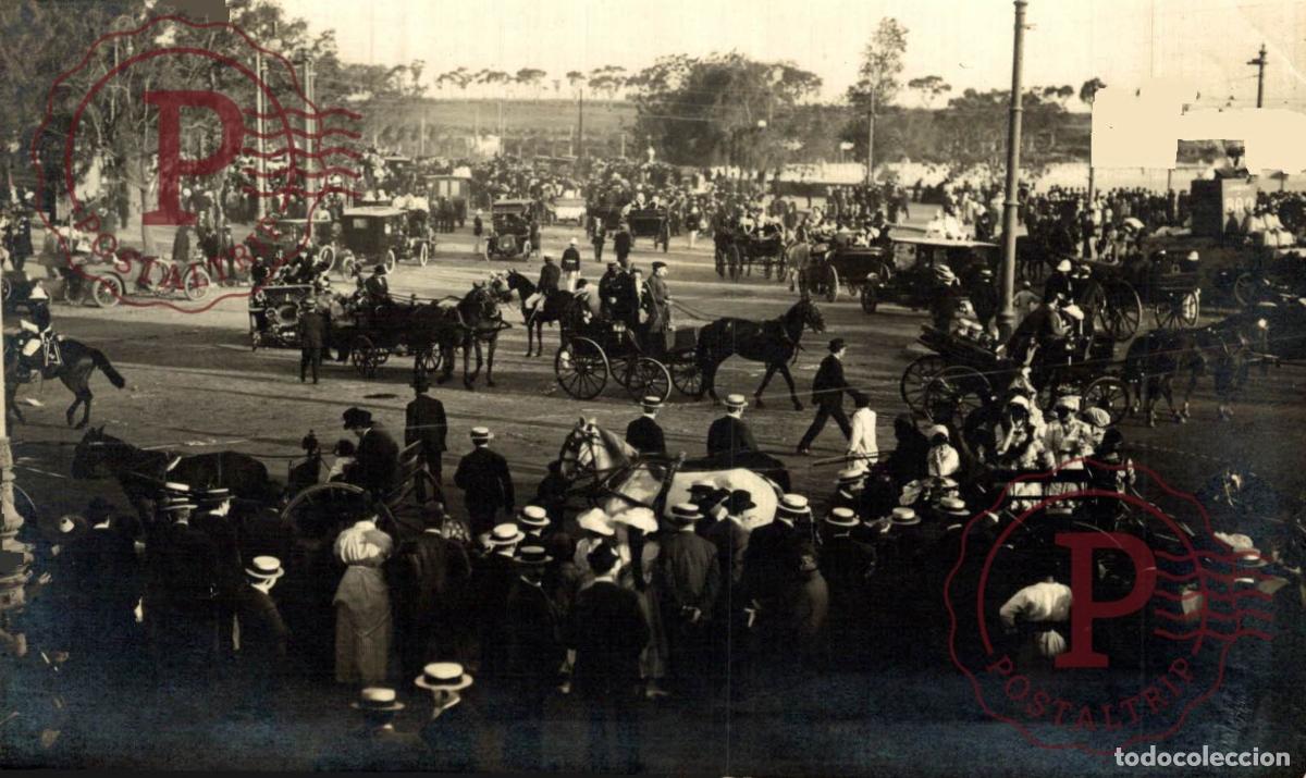 Postales: URUGUAY. Montevideo RPPC Corso de Carnaval Parque Urbano Comision Municipal de Fiestas FOTOGRAFICA