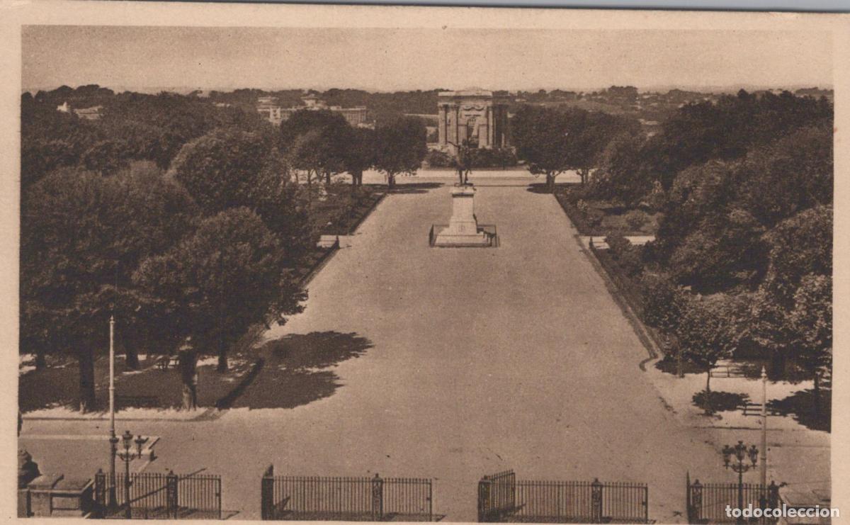Postales: Argentina Buenos Aires Statue Of General San Martin In Plaza Unposted *YBC830