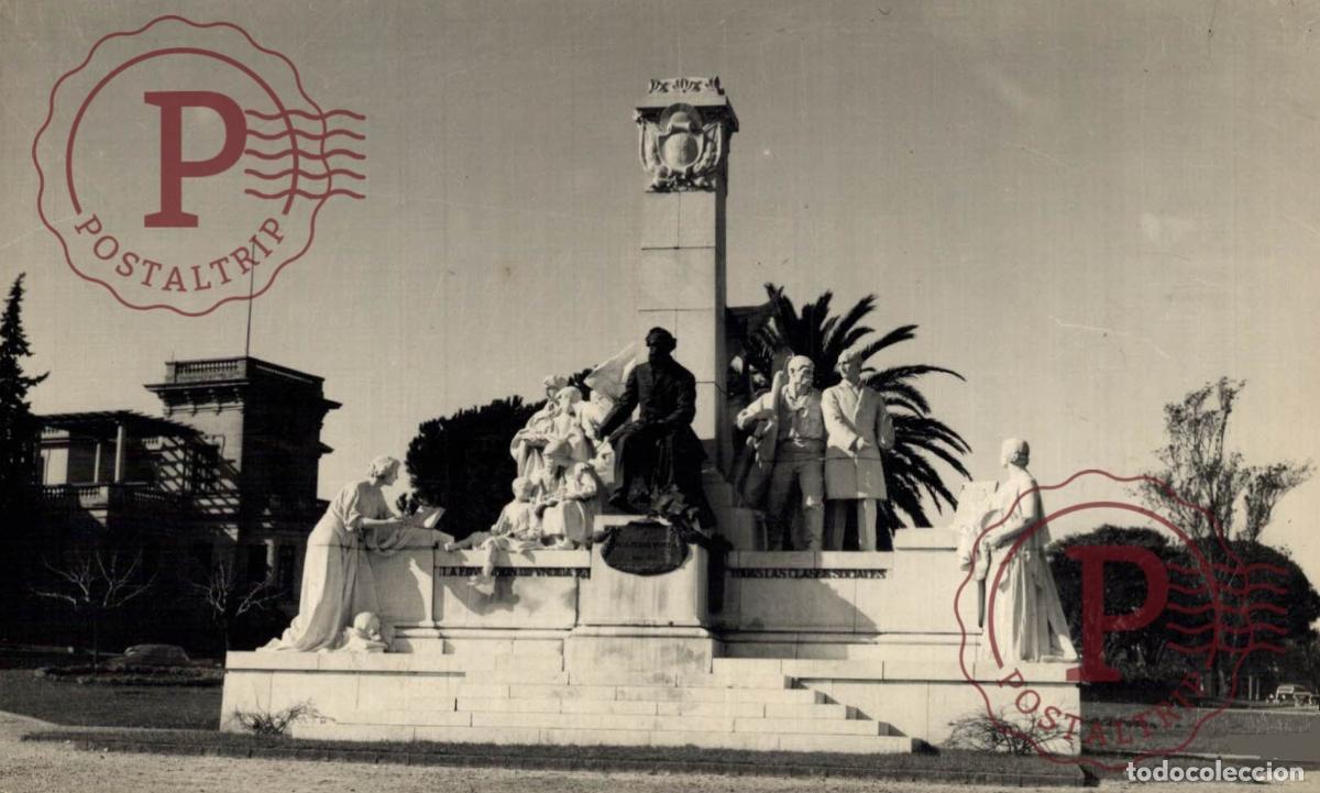 Postales: URUGUAY MONTEVIDEO MONUMENTO A JOSE PEDRO VARELA. RPPC FOTOGRAFICA