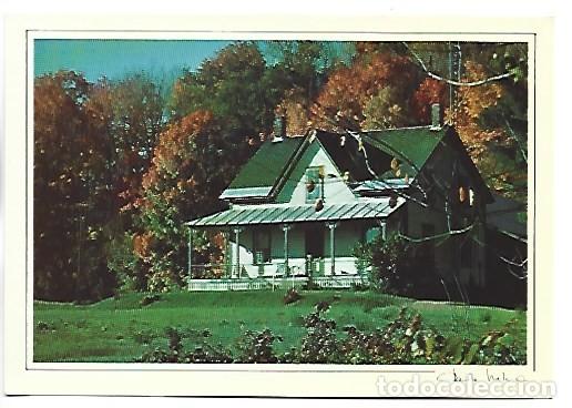 Postales: AUTUMN COLORS FOR A GREEN ROOF.- QUEBEC / CANADA